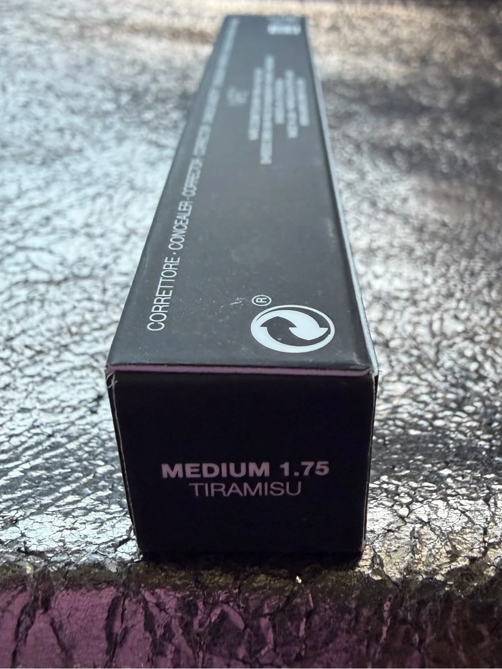 NARS Radiant Creamy Concealer Medium 1.75 Tiramisu 0.22 oz